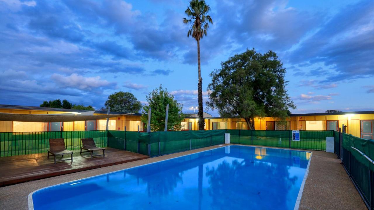 Cootamundra Gardens Motel Zewnętrze zdjęcie
