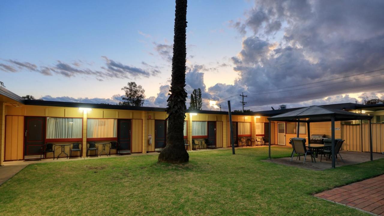 Cootamundra Gardens Motel Zewnętrze zdjęcie